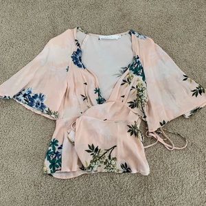 ❌SOLD❌ ASTR wrap flare top